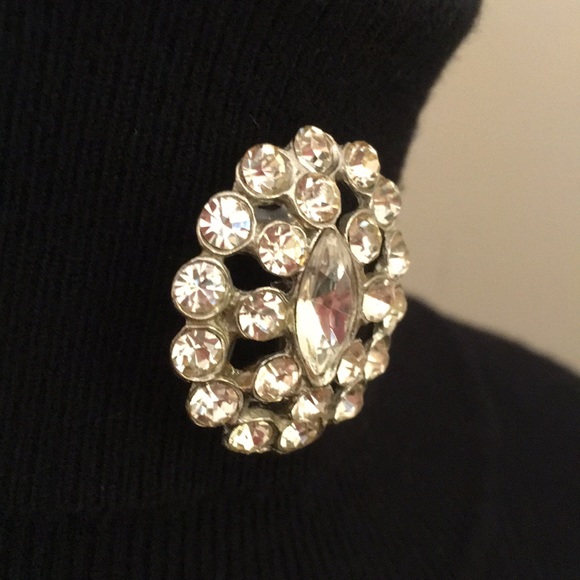 Oval Glass Rhinestone Pin Marquise Center Stone - Picture 9 of 12